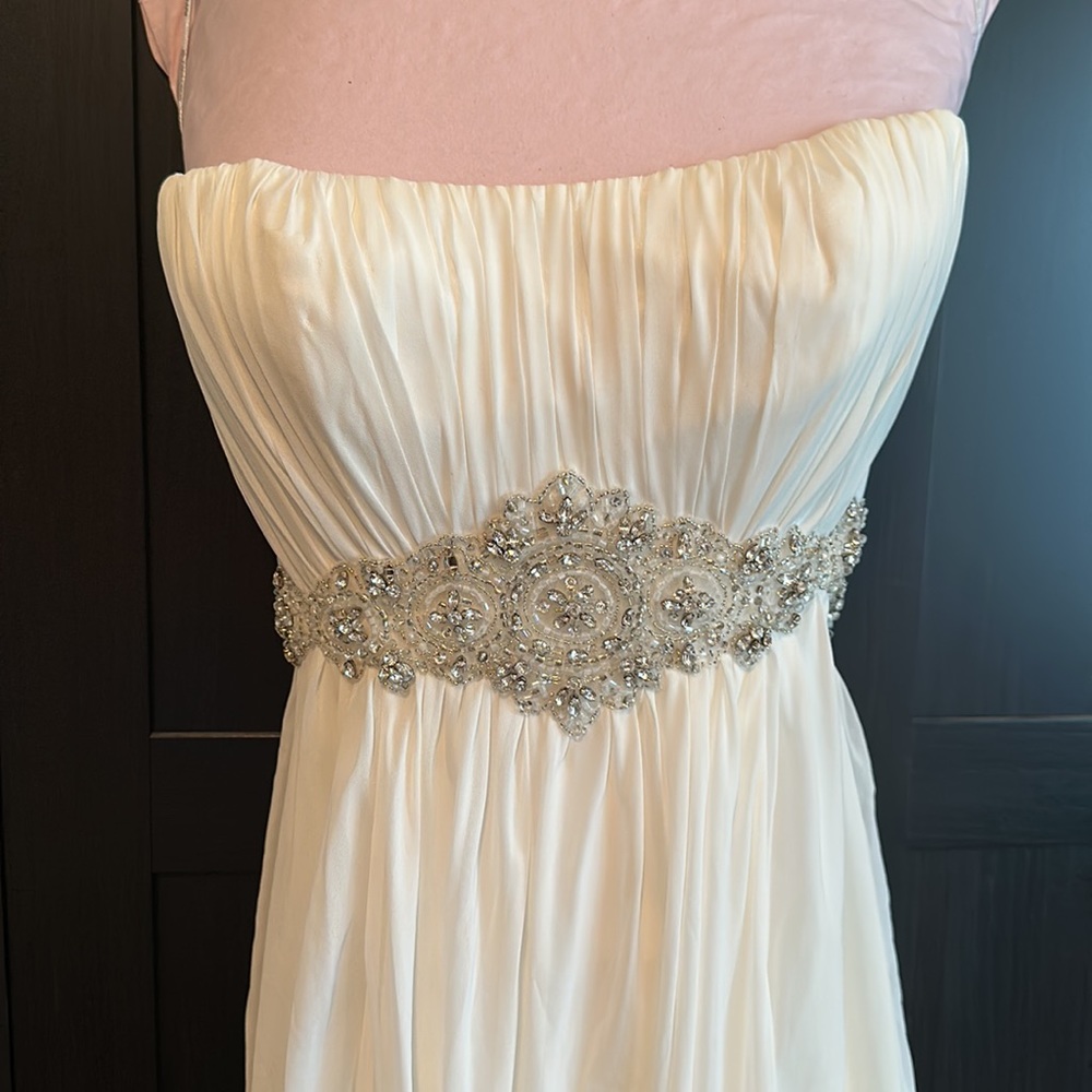 Maggie Sottero wedding dress - Picture 2 of 8
